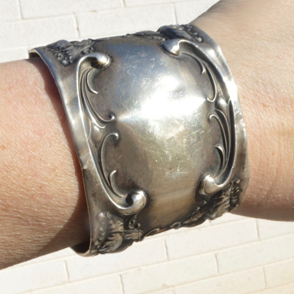 Antique Art Nouveau Floral Sterling Cuff Bracelet Victorian Repoussé Baroque - Picture 8 of 8